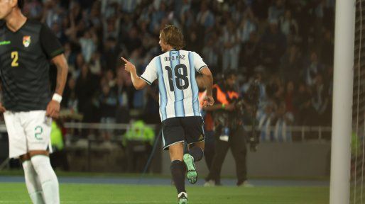 Argentina golea a Bolivia en el primer amistoso tras el Mundial