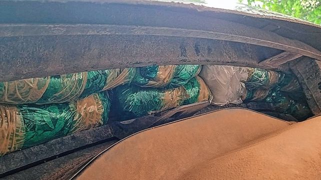 Incautaron hojas de coca en auto que venía a Entre Ríos