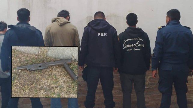 Un joven quedó detenido y otros tres fueron identificados.