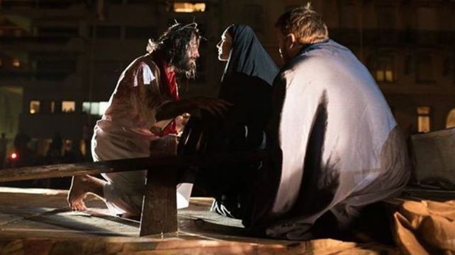 El vía Crucis personificado