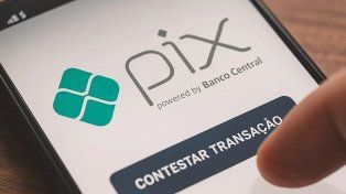 Pix bajo la lupa: las estafas que buscan engañar a turistas argentinos en Brasil