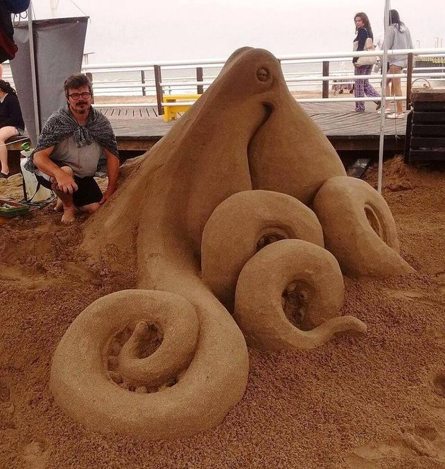 Construirán un Monumento a la Bandera de arena en La Florida