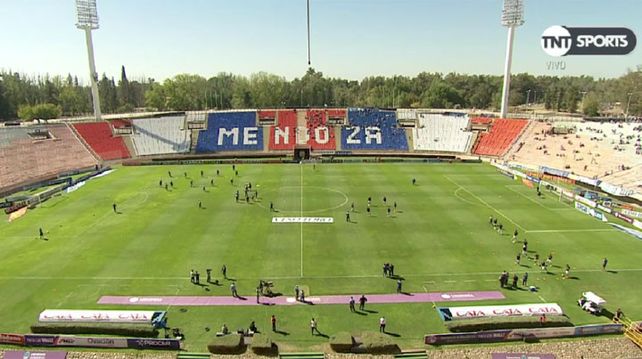 ¡Otra goleada! Godoy Cruz, escolta de Boca, mandó a Temperley a la B