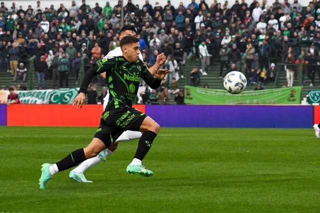Sarmiento fue local ante Tigre en Junín.