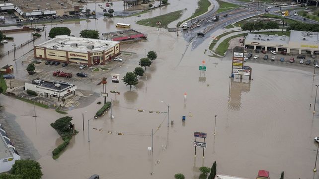 Buscan a varios desaparecidos por las inundaciones