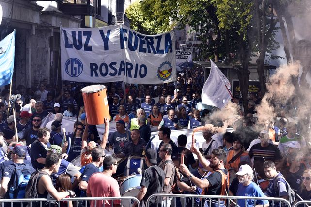 Cómo será la actividad en Rosario por el paro nacional convocado por la CGT