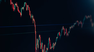 Cómo elegir una plataforma para operar con CFD: guía para principiantes