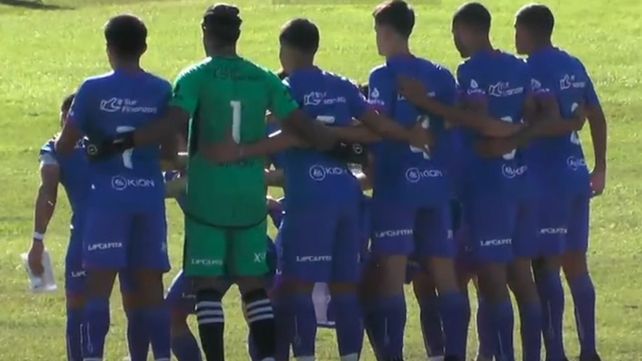 La formación de Argentino ante Atlas