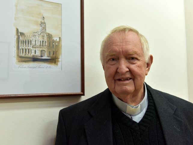 El padre Patterson fue declarado Ciudadano Ilustre de Paraná