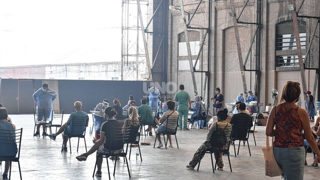 Salto de contagios y nuevo récord: Nación adelanta para Santa Fe más de 11 mil casos