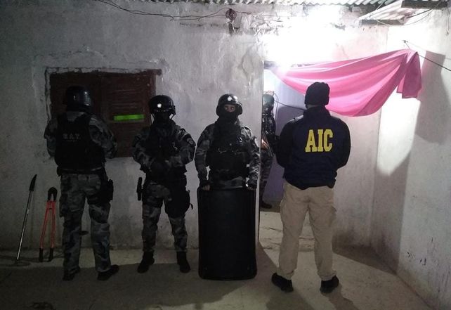 El operativo de la AIC se realizó en una vivienda de Garibaldi al 3800.