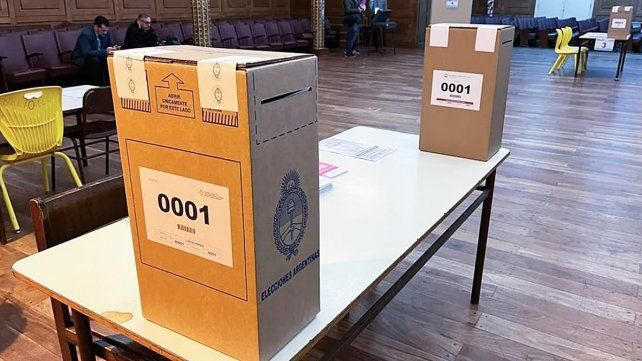 Verónica Magario le dio impulso al proyecto de reelección indefinida para intendentes