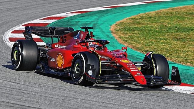 La Fórmula 1 comenzó a probar el efecto suelo de sus autos en Barcelona para la temporada 2022.