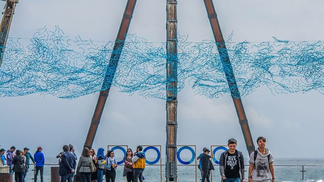 Artista de Cerrito expone en Chile y su obra llamó la atención de la NASA