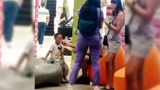 La Justicia anunció que el niño de la fotografía tomada en Colombia tiene dos años y no es Loan Peña.