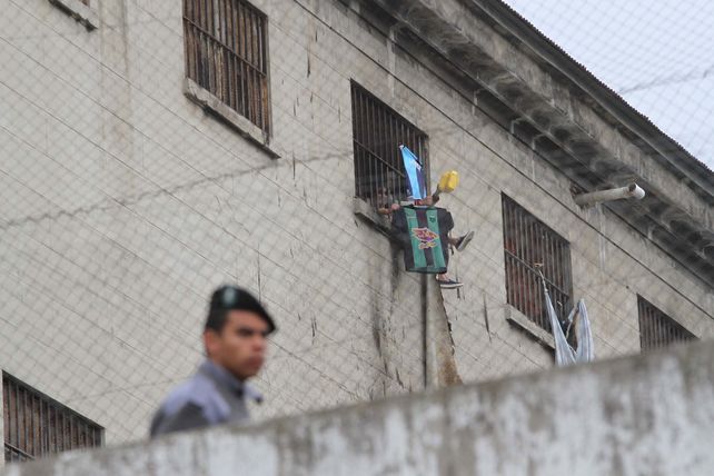 Los presos de todo el país protestan por las restricciones para las salidas transitorias.&nbsp;