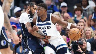 Minnesota no dejó pasar la chance y descontó en Dallas