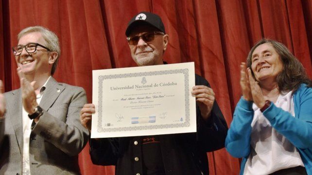 León Gieco