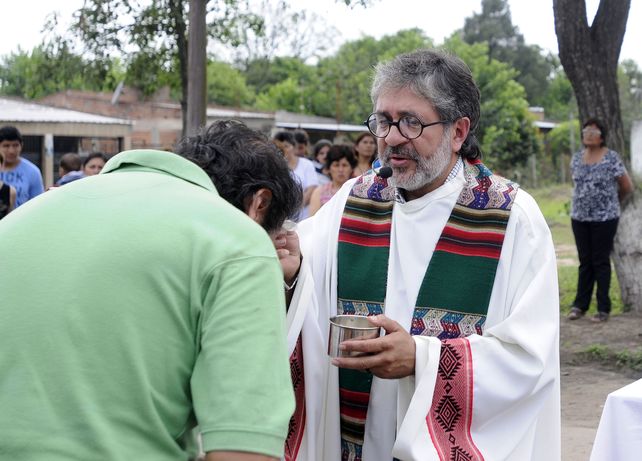 El fiscal general de Tucumán dijo que es inconcebible que el sacerdote se haya suicidado