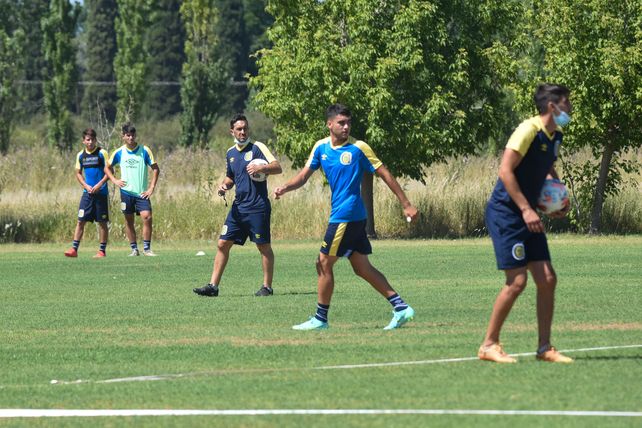 Rivarola, en pleno entrenamiento con el equipo de reserva.