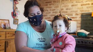Policías le hicieron RCP a una beba y le salvaron la vida