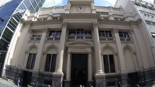 Un análisis sobre la propuesta del gobierno de Milei para reformar la Carta Orgánica del Banco Central.&nbsp;