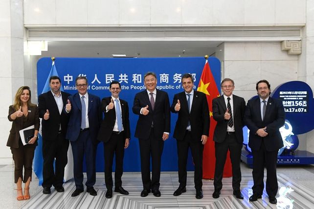 Firmaron acuerdos de inversión en energía, transporte y desarrollos de agregado de valor industrial. 