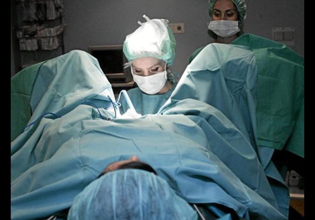 Una cantante se operó la vagina por problemas sexuales