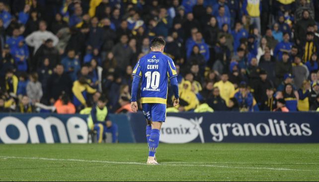 Franco Cervi sólo sumó minutos ante Racing. Pocos días después Central informó que había sufrido una lesión muscular.