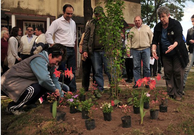 Los vecinos de Las Flores festejaron la Primavera
