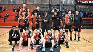 Colón barrió a República del Oeste y accedió a las semifinales del Torneo Oficial U21 de Básquet.