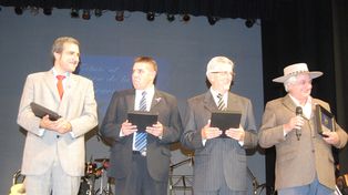 Exitosa noche de gala para recordar al Brigadier López en el Teatro Municipal