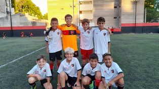 Newells A - Categoría 2011: Fernando Gastaminza, Santino Argento, Ramiro&nbsp;Hernández, “El Pollo” Bautista, Stéfano Collatti,&nbsp;Ignacio Saravia, Ulises Pochettino y Bautista Pavetto. DT: Iván Doktorowicz.