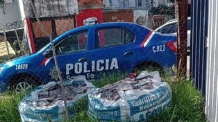 El club ya sufrió ocho robos en este año. Los ladrones ingresaron a las instalaciones por un boquete.