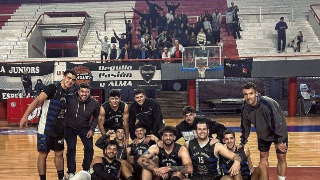 Alma Juniors y Sanjustino quedaron cerca de armar la final del Apertura