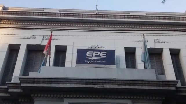 Para ingresar a las oficinas de la EPE se deberá tener el equema de vacunación completo.