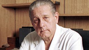 Recuerdan al doctor Ren&eacute; Favoloro a diez a&ntilde;os de su muerte