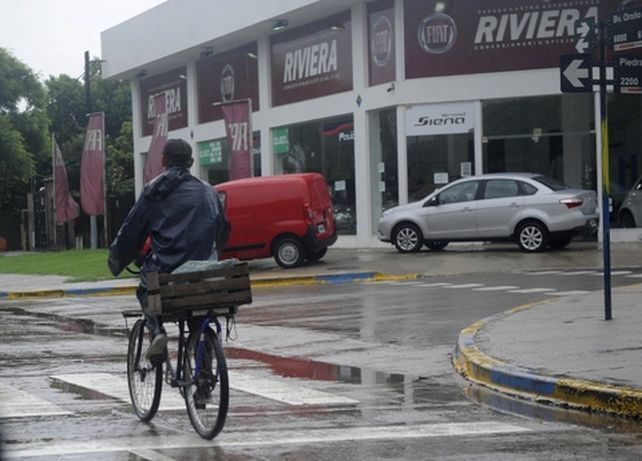 Para Rosario los pronosticadores del SMN prevén que hoy las temperaturas oscilen entre los 26 y 29 grados centígrados. (Foto: V.Benedetto)