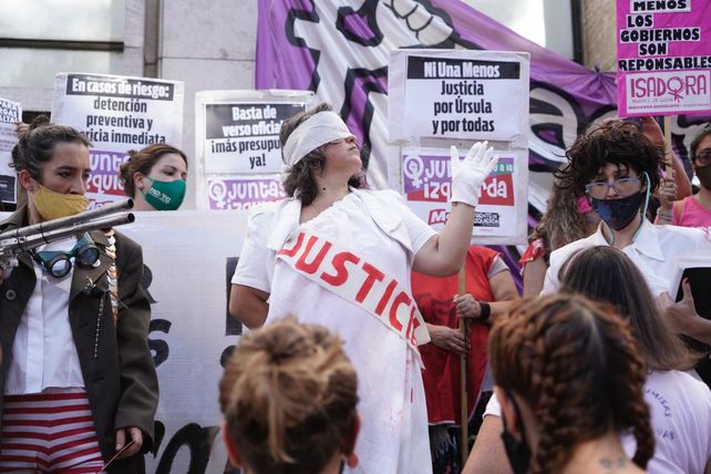 Rosario se movilizó en memoria de Ursula Bahillo y en reclamo de Justicia