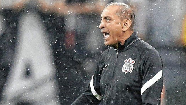 Corinthians podría despedir a Ramón Díaz. Corinthians podría despedir a Ramón Díaz.