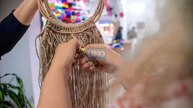 En Patry-Lan hace más de 20 años que se dictan cursos y hay una larga lista de espera. Macramé&nbsp; y bordado