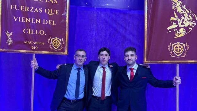 Uruguay: militantes libertarios abrieron una sede local de La Libertad Avanza