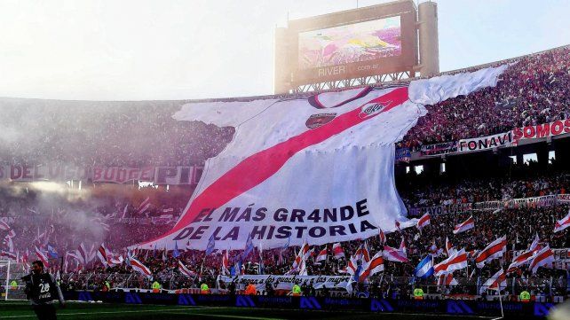 River tuvo un espectacular recibimiento en el Superclásico.