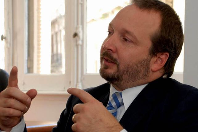 Sabbatella: Clarín sabe que la ley es constitucional y busca ganar tiempo
