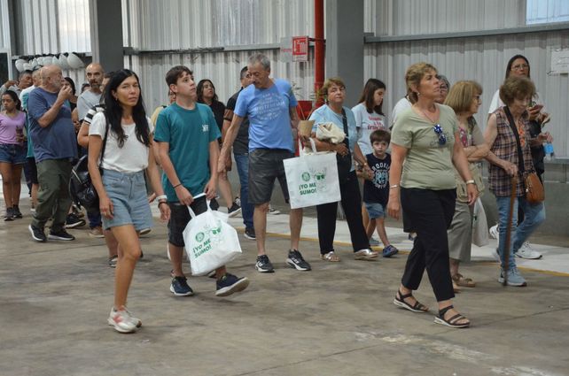 Un importante número de vecinos se acercó a La Planta para participar de distintas actividades programadas por el municipio de Venado Tuerto