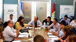 Concejales y funcionarios municipales analizaron el Proyecto de Presupuesto 2015