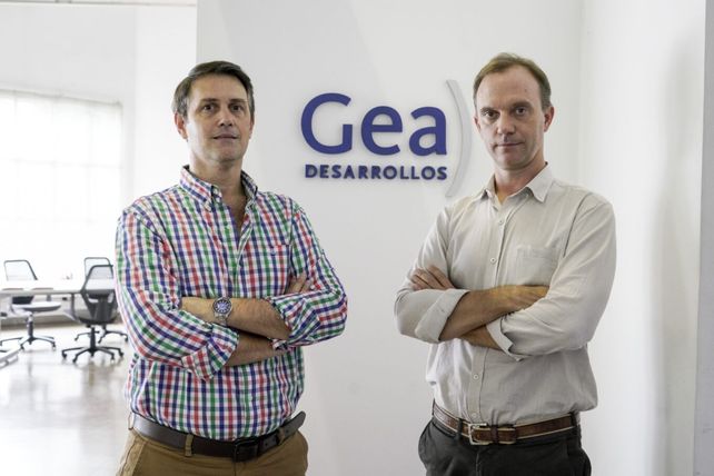 Ambos son socios gerentes de la firma Gea Desarrollos, al frente de la construcción del Parque Industrial de San Lorenzo.