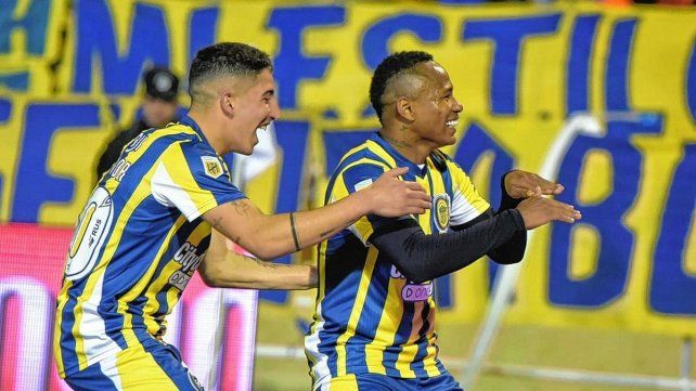 Rosario Central superó a Huracán 1-0 y lo festejan Colón y Unión.