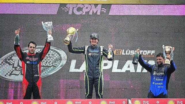 Iñaki Arrías volvió a ganar en el TC Pista Mouras y acaricia el título.