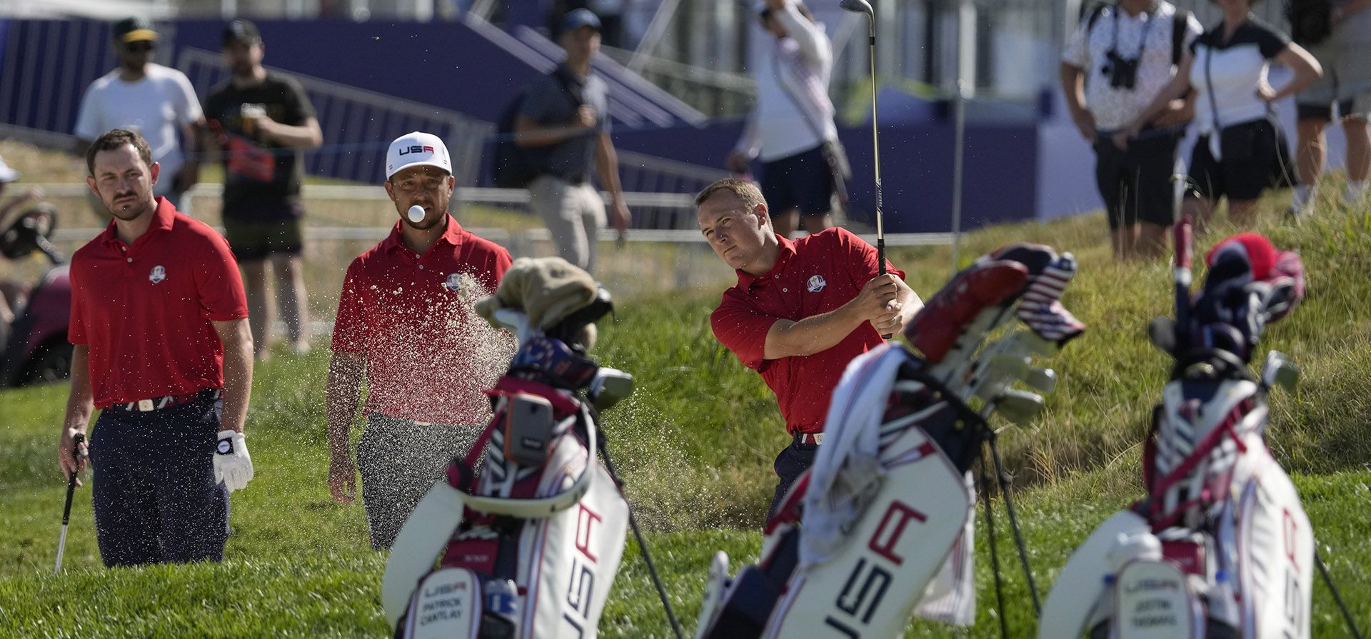 Jordan Spieth, de Estados Unidos, sale de un búnker el día 16 durante la ronda de práctica antes de la Ryder Cup en el Marco Simone Golf Club en Guidonia Montecelio, Italia, el martes 26 de septiembre de 2023. La Ryder Cup comienza el 29 de septiembre, en el Club de Golf Marco Simone. (Foto AP/Alessandra Tarantino) Jordan Spieth, de Estados Unidos, sale de un búnker el día 16 durante la ronda de práctica antes de la Ryder Cup en el Marco Simone Golf Club en Guidonia Montecelio, Italia, el martes 26 de septiembre de 2023. La Ryder Cup comienza el 29 de septiembre, en el Club de Golf Marco Simone. (Foto AP/Alessandra Tarantino)